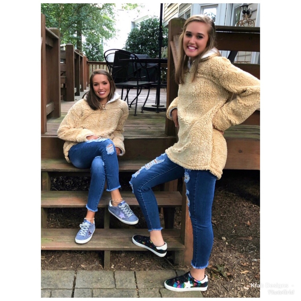 β€οΈSUPER SALE! Zip Up Fuzzy Sherpa Sweatshirt! - Picture 7 of 7